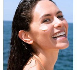 Svr Sun Secure Blur Crema Mousse Effetto Levigante 50ml... 2