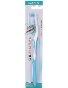 Silvercare Oxipharmax Spazzolino Medio 1 Pezzo