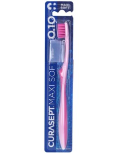Curasept Spazzolino Maxi Soft 010