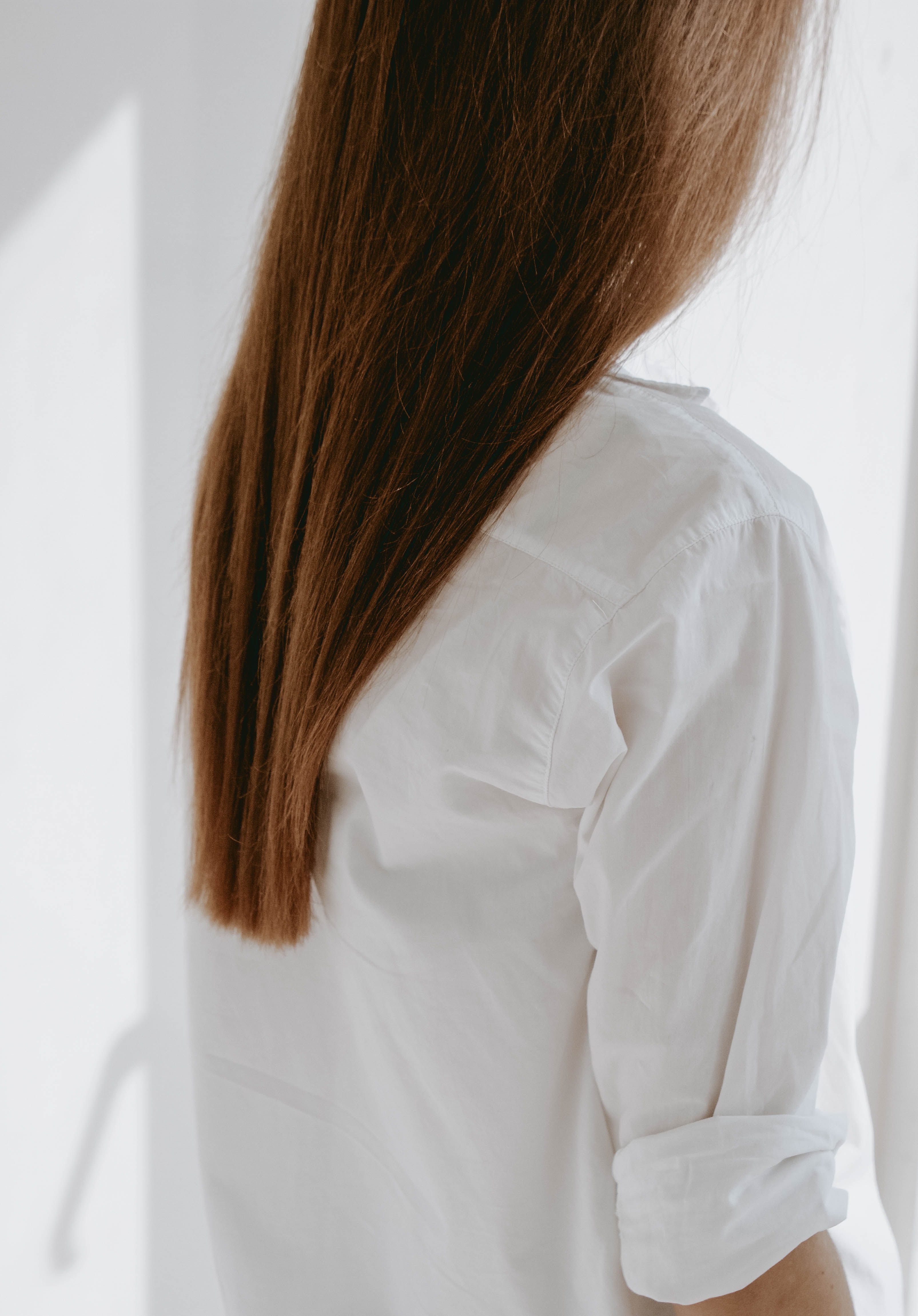 I capelli sono una parte importante per definire la personalità e lo stile di una persona. Corti, lunghi, colorati, o sale e pepe: sono tutti fattori che concorrono a mostrare l’immagine che si ha di sé e quella che si vuole presentare.